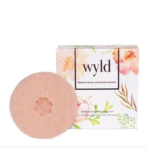 Wyld : Konjac Facial Cleansing Sponge